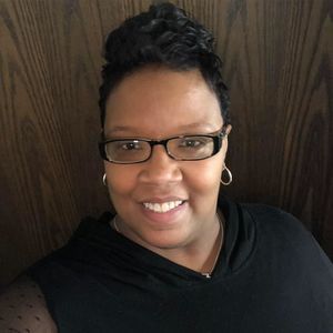 Meet your Posher, Joyce